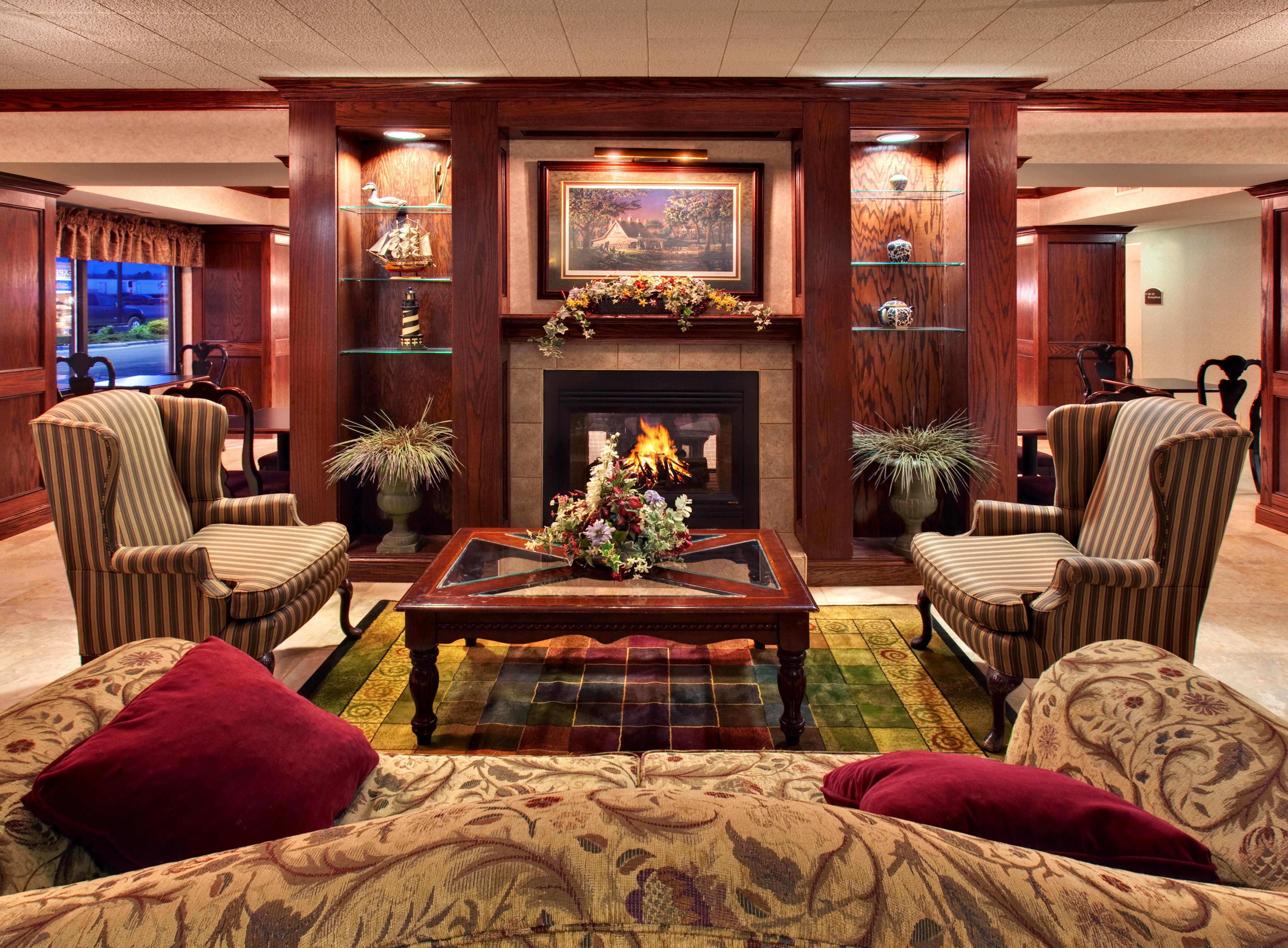 Best Western Watertown Inn & Suites Esterno foto