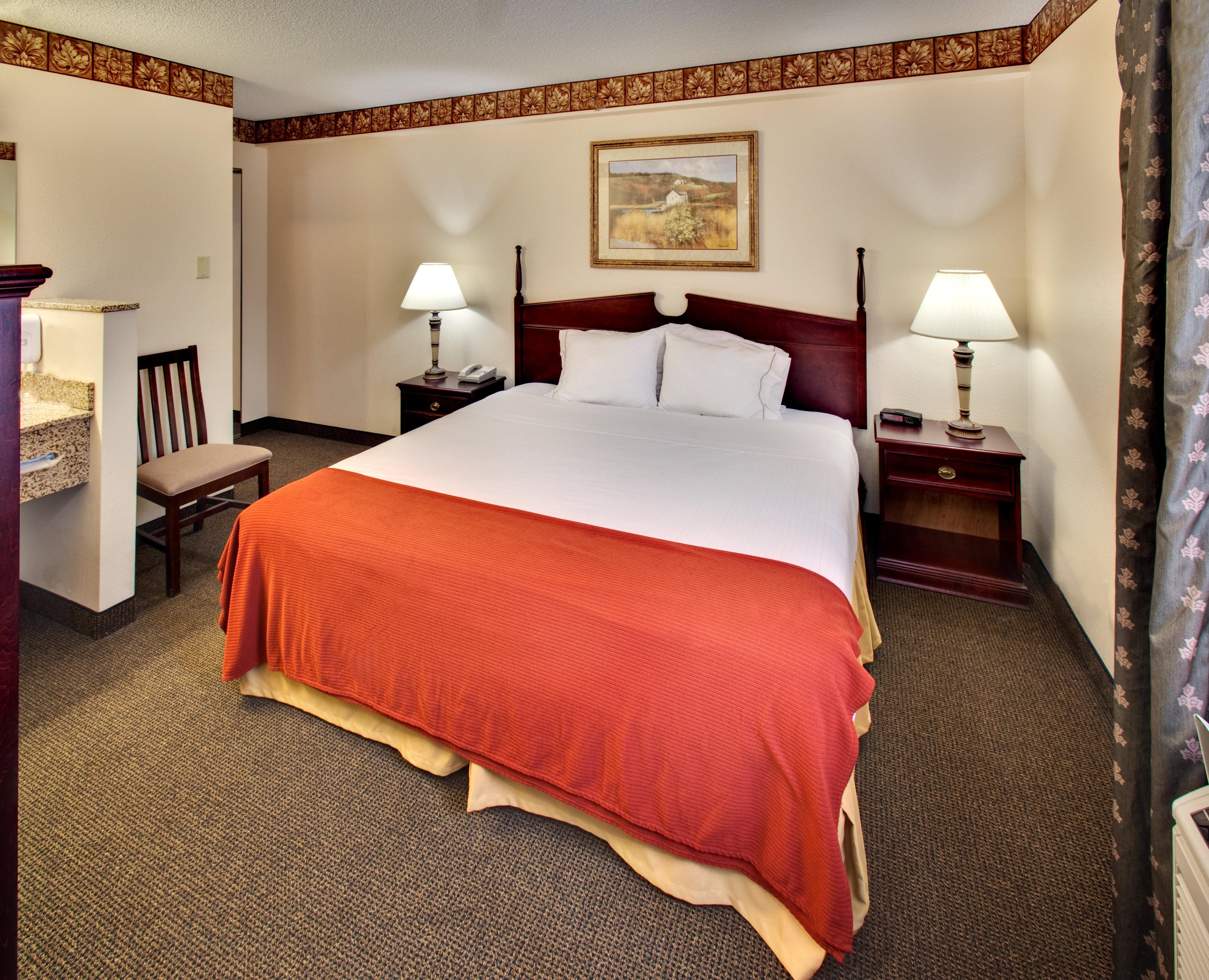 Best Western Watertown Inn & Suites Esterno foto