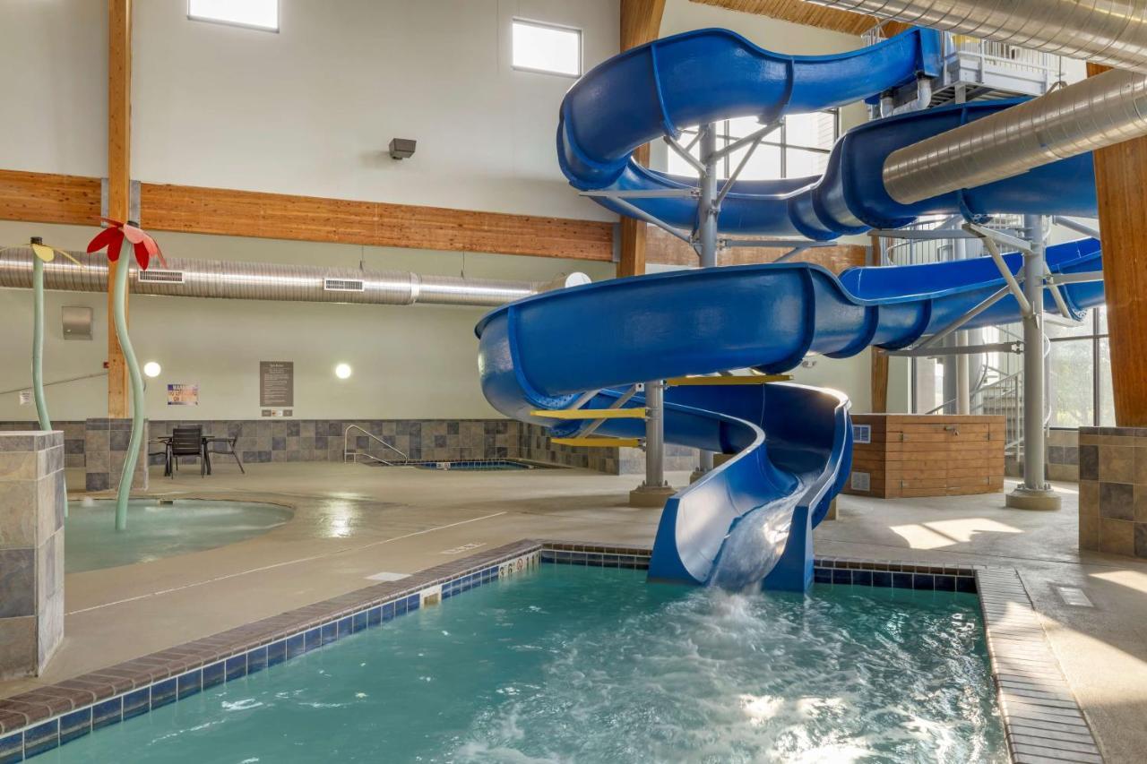 Best Western Watertown Inn & Suites Esterno foto
