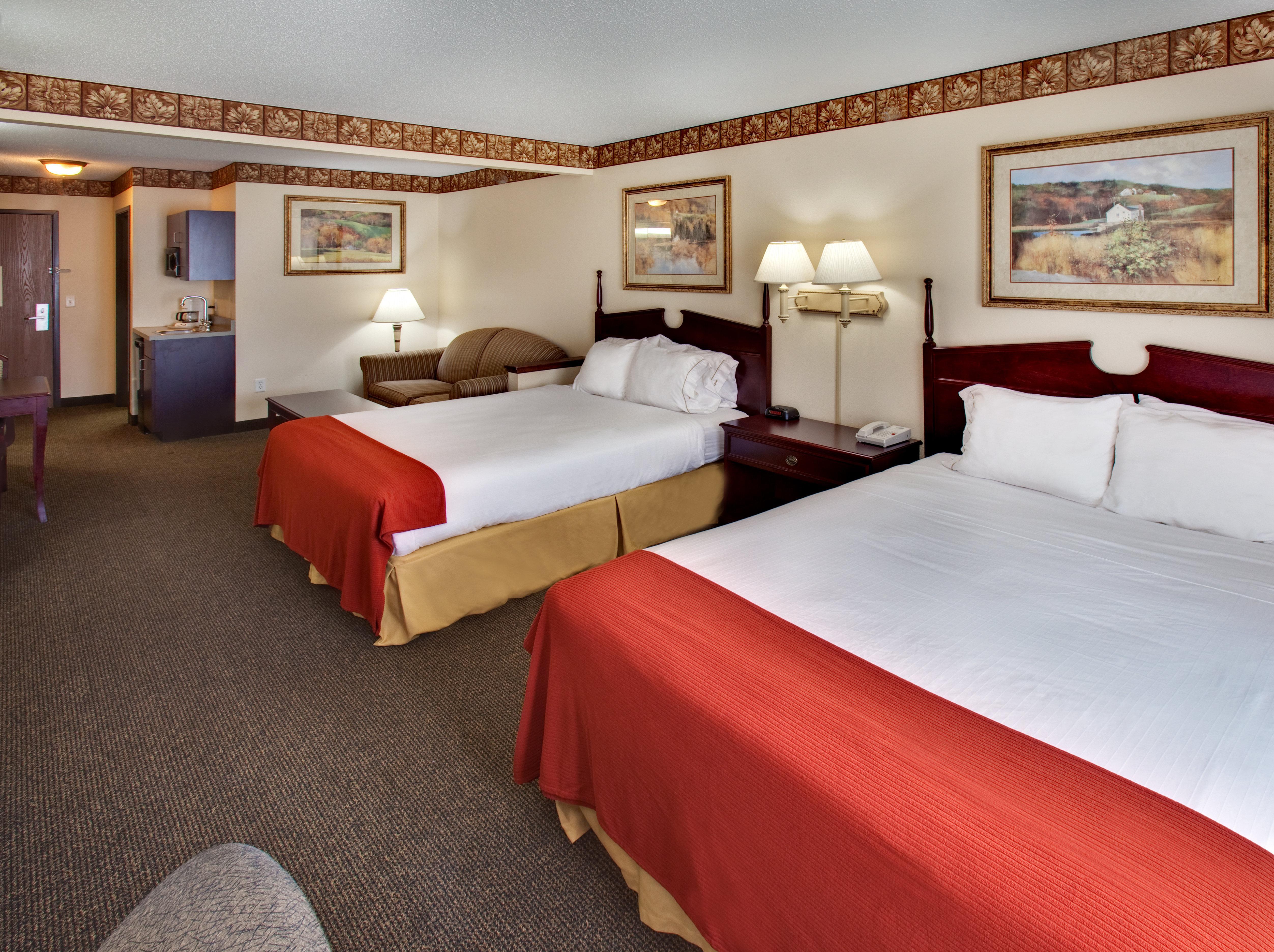 Best Western Watertown Inn & Suites Esterno foto